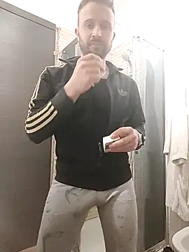 Snapshot of gilera250s chatting on March 9, 6:00 pm gilera250s online show from March 9, 6:00 pm