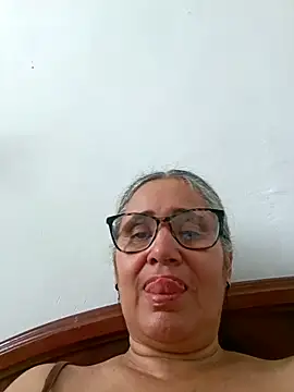 Snapshot of _candi chatting on February 20, 9:15 pm candi online show from February 20, 9:15 pm