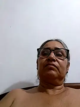 Snapshot of _candi chatting on March 2, 2:03 am candi online show from March 2, 2:03 am