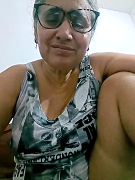  candi online show from April 8, 3:39 am