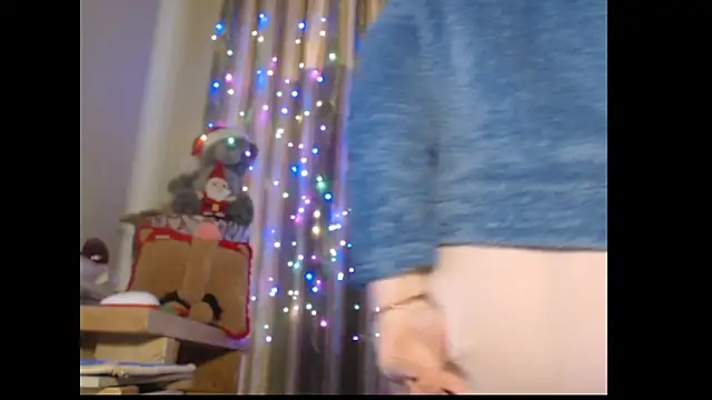 amorelara online show from December 1, 11:37 am