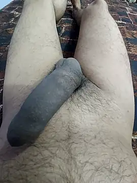 studboy1111 online show from March 3, 3:23 am