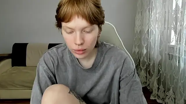 StellaDavis online show from June 2, 8:38 am