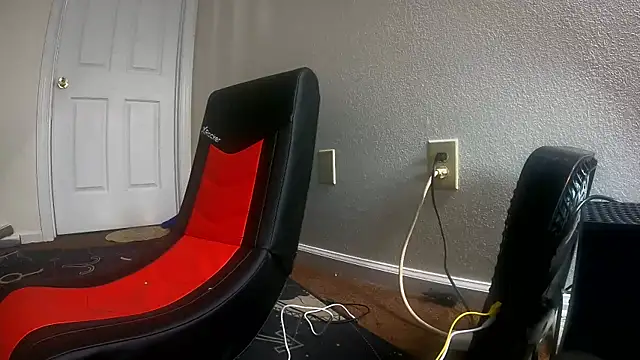 Snapshot of AriellaTaylor chatting on December 22, 4:48 pm AriellaTaylor online show from December 22, 4:48 pm