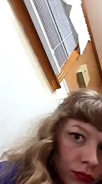 Snapshot of AriellaTaylor chatting on February 27, 7:44 am AriellaTaylor online show from February 27, 7:44 am