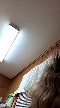 Snapshot of AriellaTaylor chatting on February 28, 9:15 am AriellaTaylor online show from February 28, 9:15 am