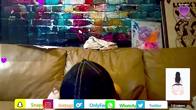 Snapshot of AriellaTaylor chatting on September 15, 4:45 am AriellaTaylor online show from September 15, 4:45 am