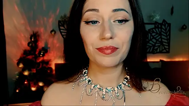 MissBeverlyMills online show from December 29, 6:27 pm