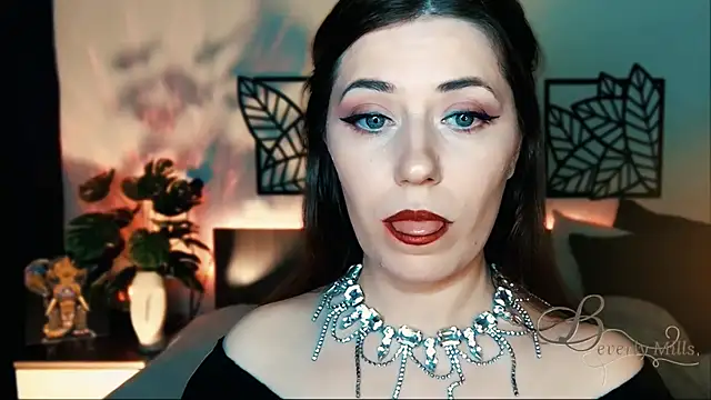 MissBeverlyMills online show from February 9, 7:30 pm