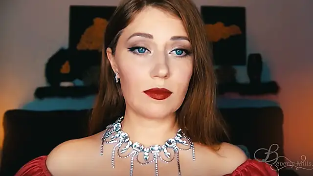 MissBeverlyMills online show from September 12, 6:19 pm