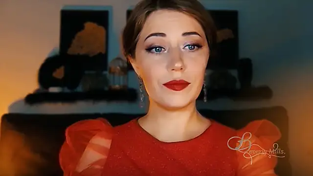 MissBeverlyMills online show from October 4, 3:04 am