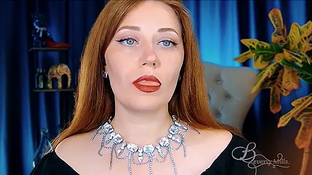 MissBeverlyMills online show from July 5, 7:37 am