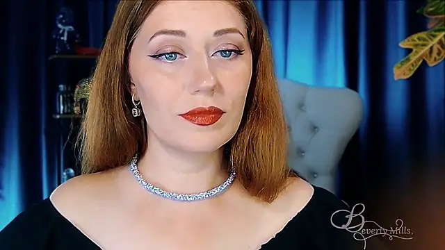 MissBeverlyMills online show from July 11, 8:39 am