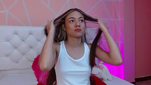 Snapshot of hantonella_ chatting on September 12, 8:09 pm hantonella  online show from September 12, 8:09 pm