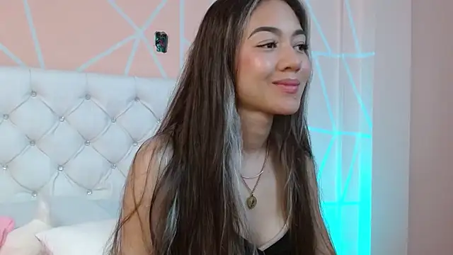 Snapshot of hantonella_ chatting on October 4, 8:51 pm hantonella  online show from October 4, 8:51 pm