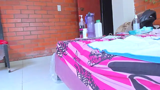 Elianissquirt online show from March 18, 12:08 pm