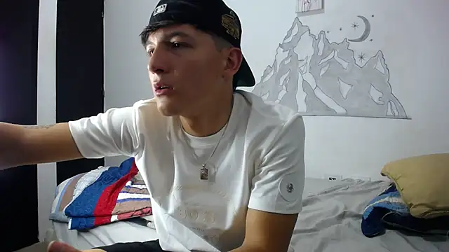 Snapshot of Pharaon_71 chatting on March 3, 3:01 am Pharaon 71 online show from March 3, 3:01 am