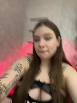 Snapshot of Vikki_toriya chatting on December 26, 3:42 pm Vikki toriya online show from December 26, 3:42 pm