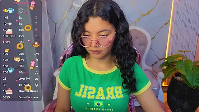 victoria castillo b online show from March 25, 7:42 pm