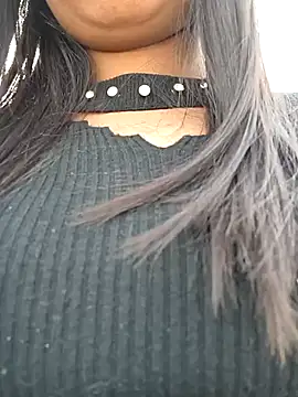 Snapshot of Sarita_7 chatting on December 21, 9:44 am Sarita 7 online show from December 21, 9:44 am