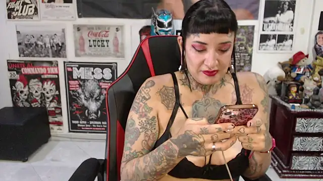 Rollyderolandia666 online show from November 28, 4:31 pm