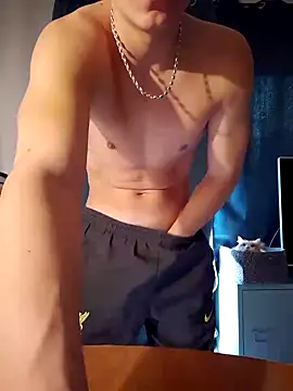 Snapshot of Sportif7413 chatting on January 13, 1:39 pm Sportif7413 online show from January 13, 1:39 pm