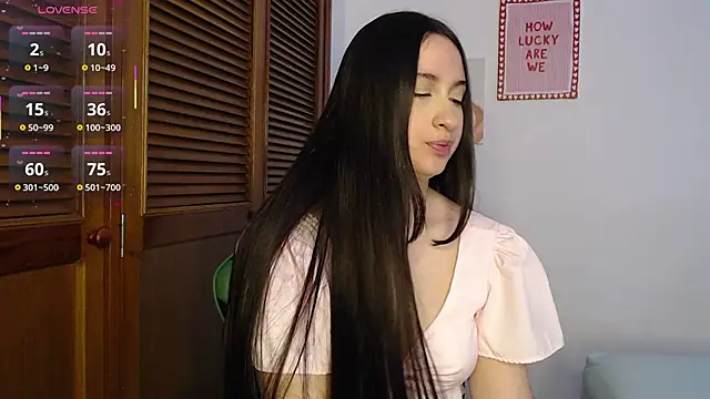 sofiaduque 26 online show from March 11, 8:04 pm