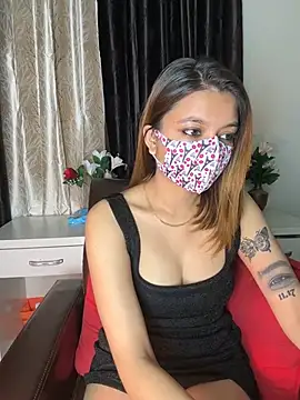 Snapshot of Jen_jennyy1 chatting on February 19, 8:01 am Jen jennyy1 online show from February 19, 8:01 am