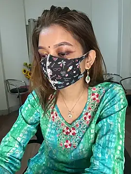 Snapshot of Jen_jennyy1 chatting on March 13, 9:48 pm Jen jennyy1 online show from March 13, 9:48 pm