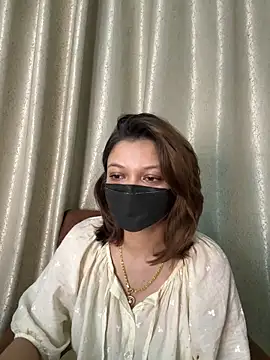 Snapshot of Jen_jennyy1 chatting on April 2, 9:01 pm Jen jennyy1 online show from April 2, 9:01 pm