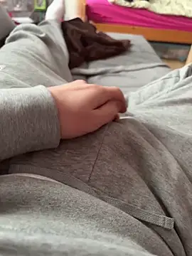 Basti 7 online show from December 25, 11:43 am