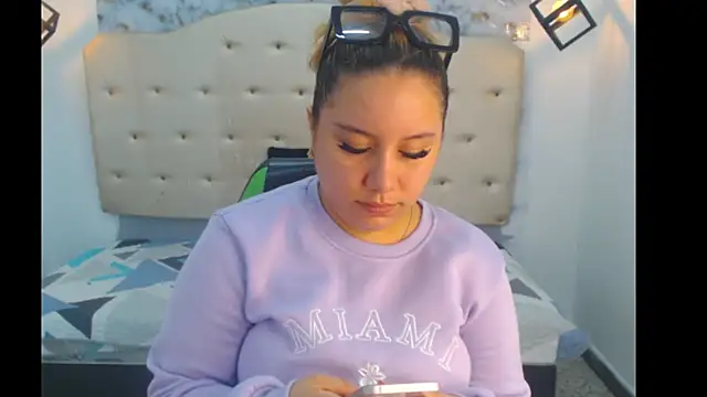 Kathiasaints online show from March 29, 6:41 pm