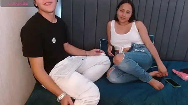 Snapshot of 24_7horny_ chatting on March 3, 6:14 pm 24 7horny online show from March 3, 6:14 pm