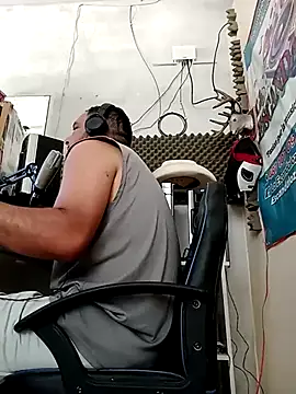 nek36 online show from May 8, 7:41 pm