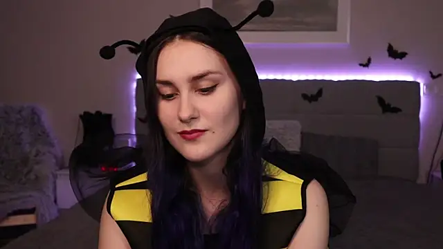 Erotic Synth Goddess online show from October 25, 5:08 pm