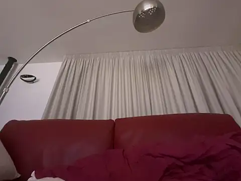 Snapshot of IL_GINECOLOGO_ chatting on December 9, 2:13 am IL GINECOLOGO online show from December 9, 2:13 am