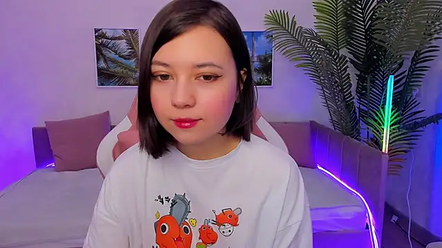 Snapshot of Lina_Brownie chatting on February 6, 1:16 am Lina Brownie online show from February 6, 1:16 am