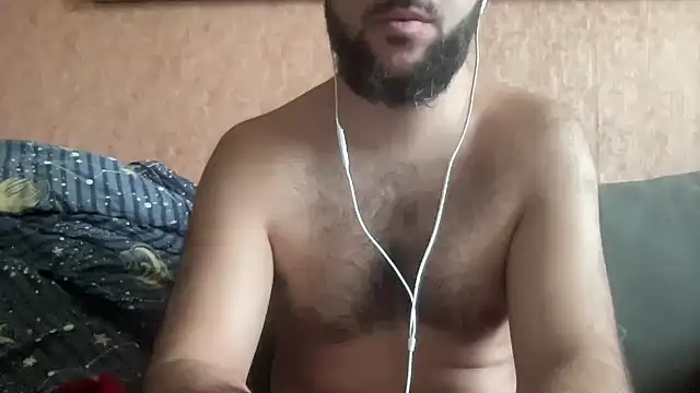 Snapshot of RedDante89 chatting on December 8, 9:35 am RedDante89 online show from December 8, 9:35 am