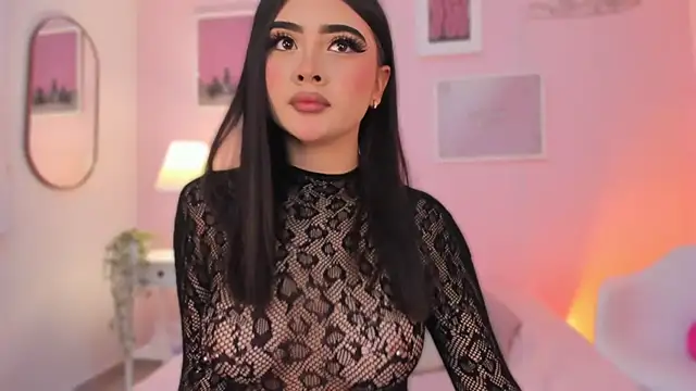 Snapshot of little-natt chatting on February 8, 12:17 pm little-natt online show from February 8, 12:17 pm