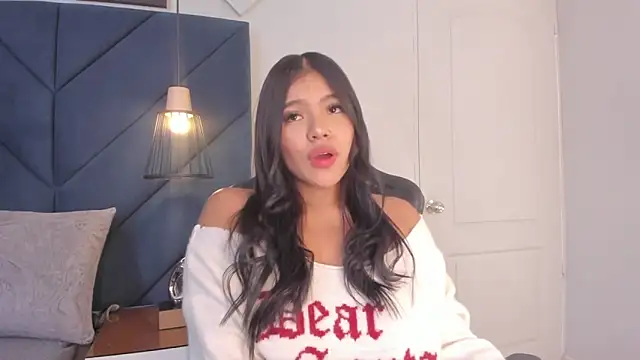 Snapshot of sarita_hills chatting on December 7, 7:27 am sarita hills online show from December 7, 7:27 am