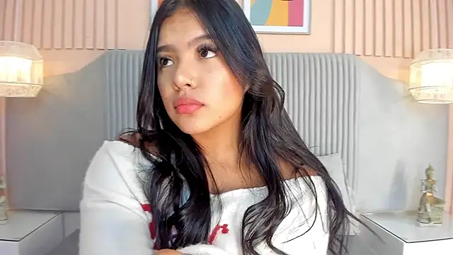 Snapshot of sarita_hills chatting on December 7, 11:40 am sarita hills online show from December 7, 11:40 am