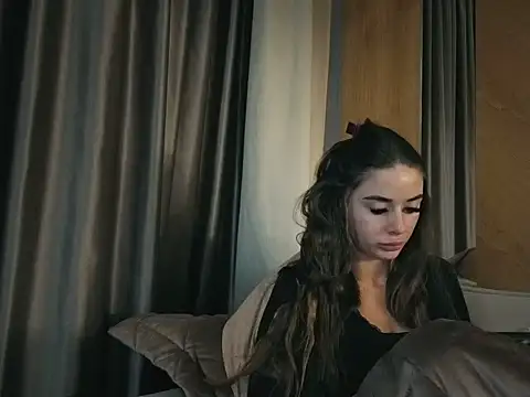 Snapshot of your_bunnygirl chatting on October 22, 9:31 am your bunnygirl online show from October 22, 9:31 am