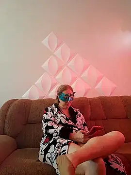 MILEIDE980 online show from September 28, 1:05 pm