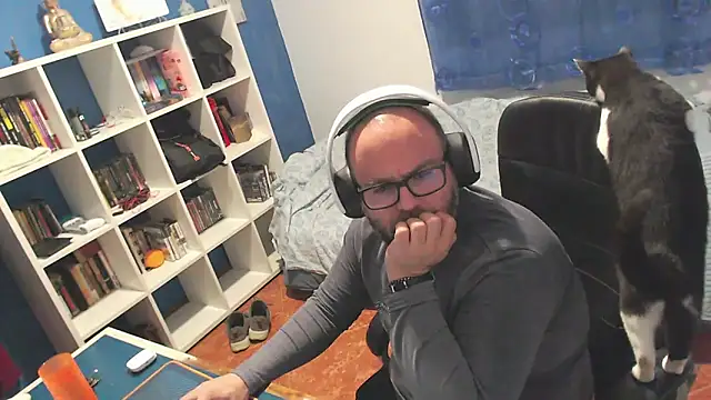 ravingr4d4 online show from February 25, 12:09 am