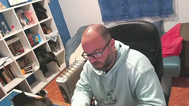 ravingr4d4 online show from March 22, 10:24 pm