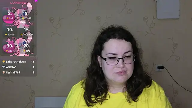 Snapshot of VladaCandy chatting on February 23, 6:56 pm VladaCandy online show from February 23, 6:56 pm