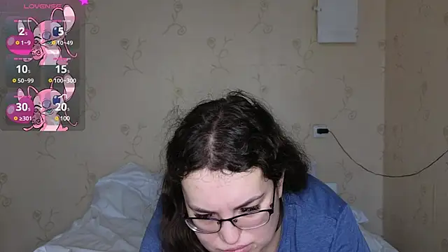 Snapshot of VladaCandy chatting on February 24, 11:54 am VladaCandy online show from February 24, 11:54 am