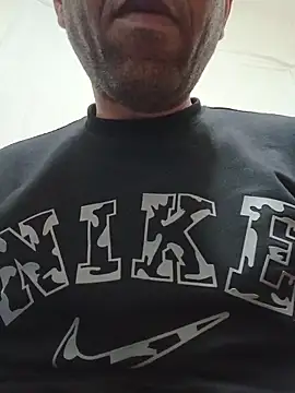 Snapshot of Mimo1402 chatting on February 26, 11:48 pm Mimo1402 online show from February 26, 11:48 pm