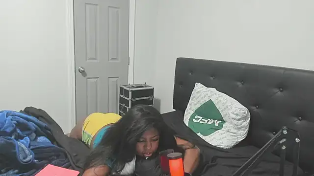 demi xoxo online show from February 3, 1:15 am