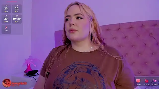 Snapshot of sophiarossee_ chatting on March 1, 1:35 pm sophiarossee online show from March 1, 1:35 pm